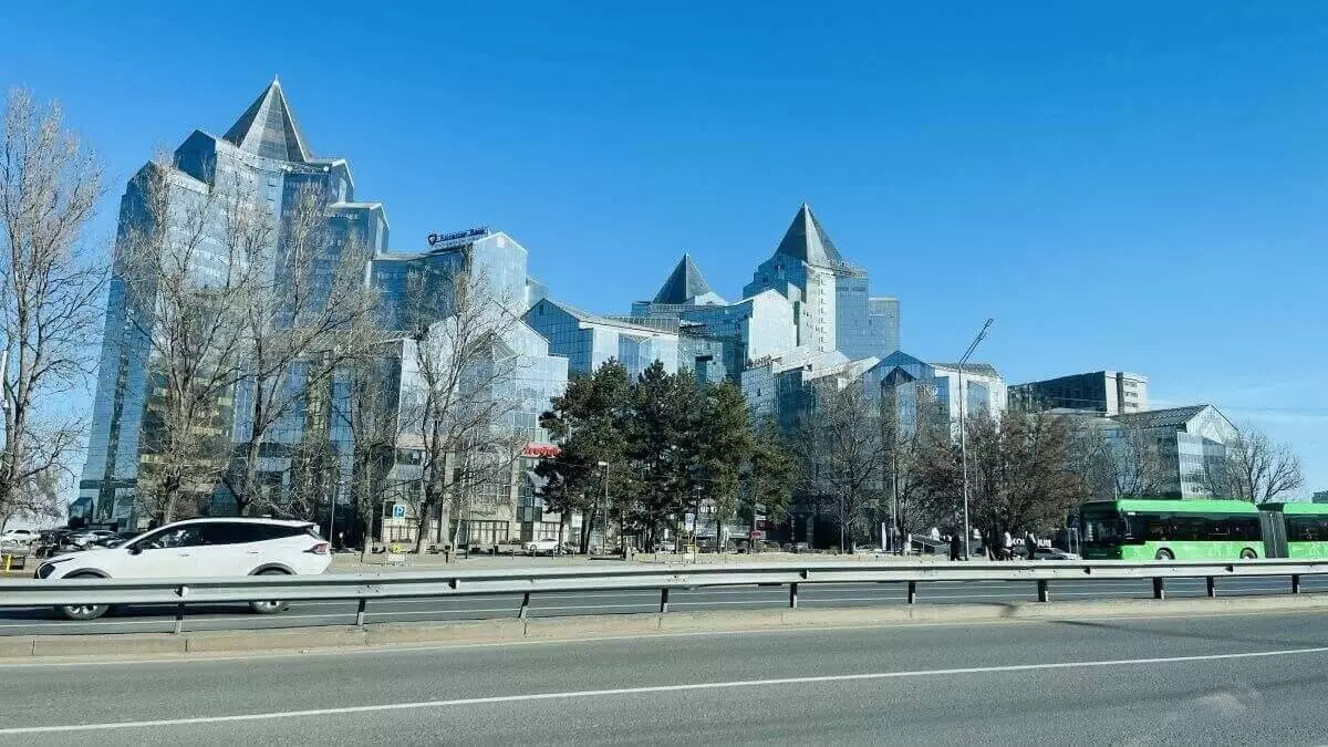 Погода в Алматы с 10 по 16 марта 2025 года