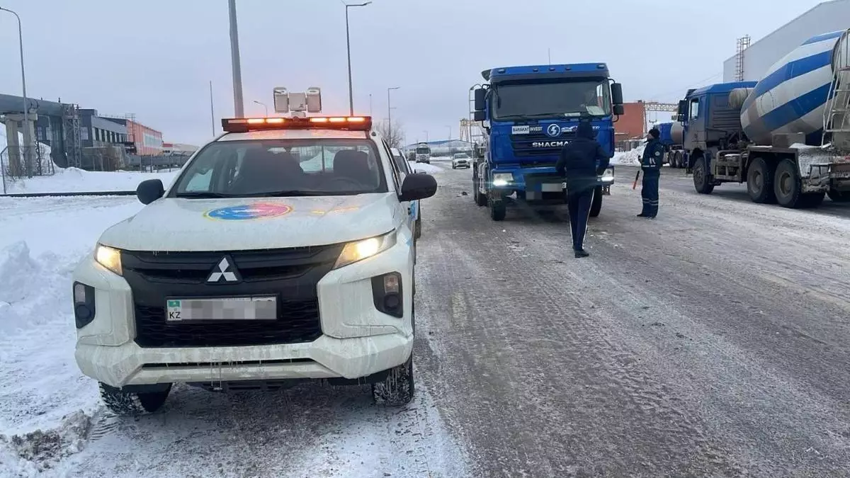 Для сохранности дорог: контроль за движением грузовиков усилили в Астане