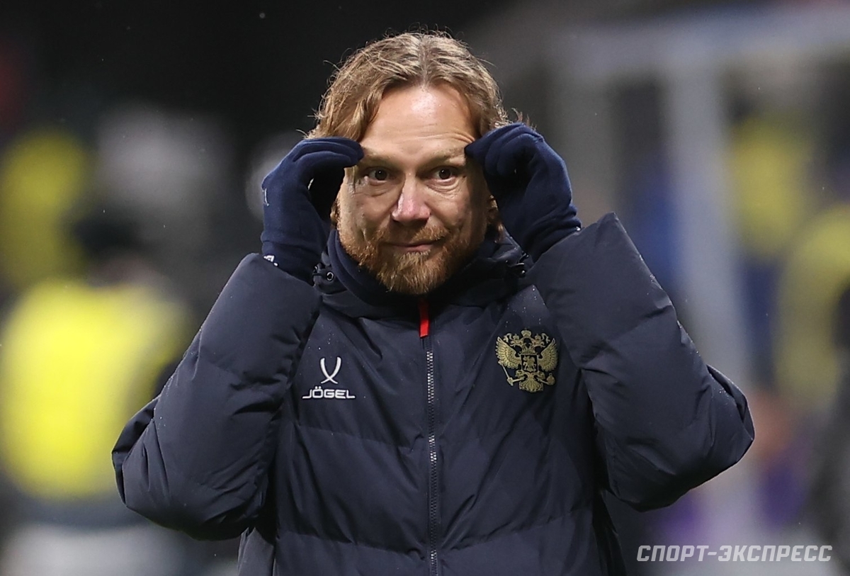 Карпин объяснил, почему Дзюба, Фомин и Солдатенков не сыграют с Замбией
