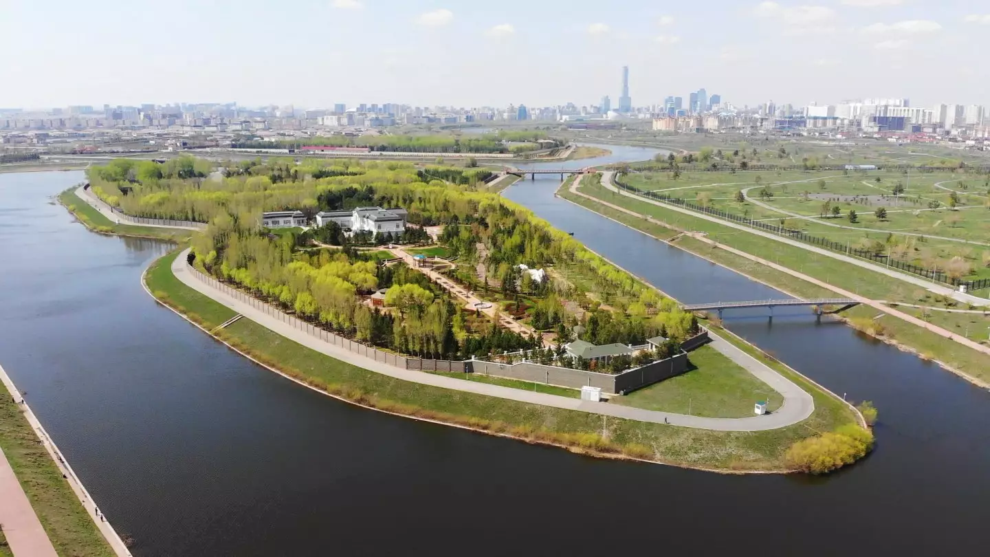 Часть острова Назарбаева в Астане передали новому хозяину. Но есть нюанс