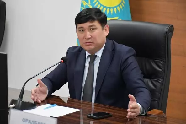 Әкім Ордабасы аудандық қоғамдық кеңес мүшелерімен кездесті