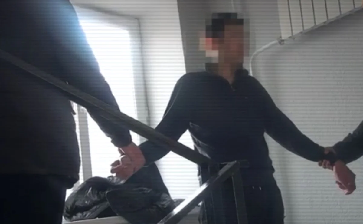 Мужчина пытался перебросить в колонию 2 кг гашиша в области Абай (ВИДЕО)