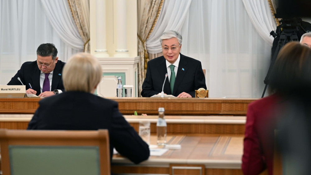 Президенты Казахстана и Словении провели переговоры в расширенном формате