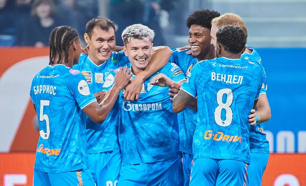 «Зенит» заиграл. «Спартак» заигрался