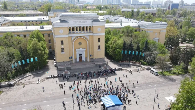 Изменились правила избрания почетным академиком НАН