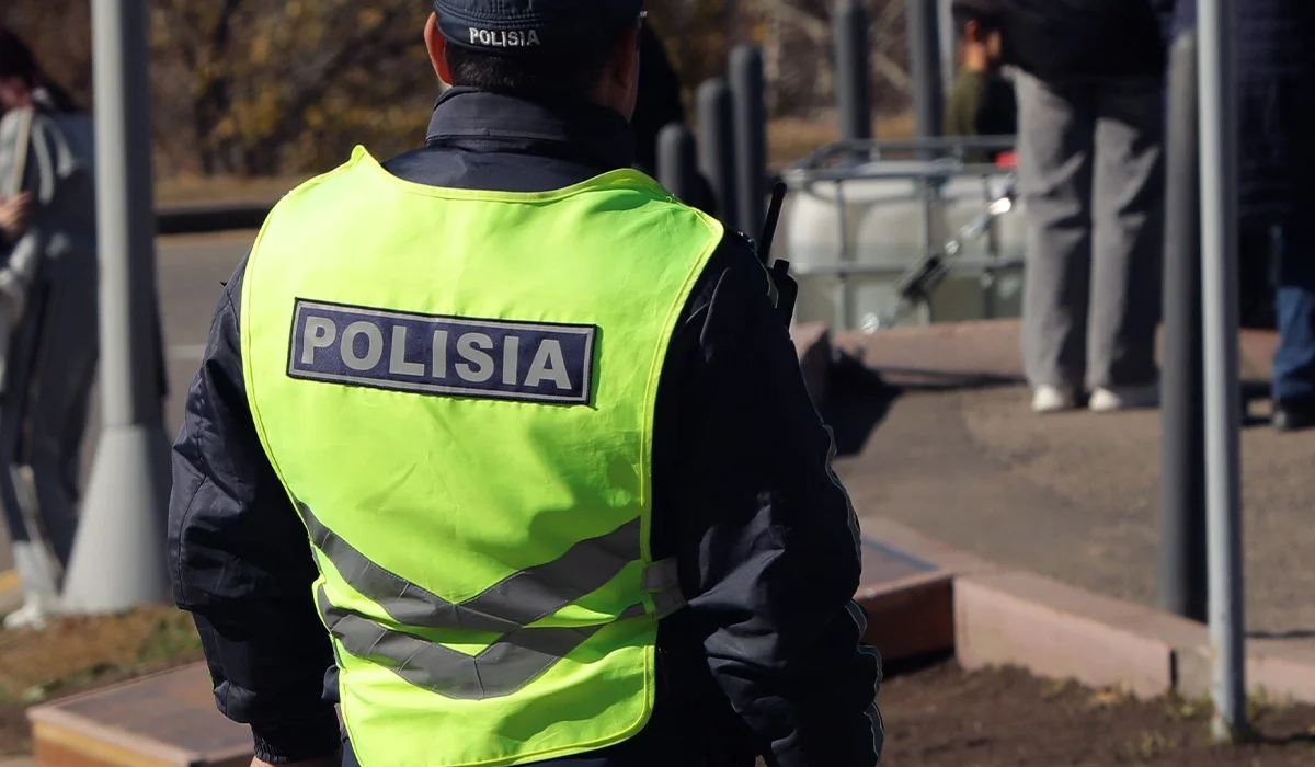 Обвиняемый в изнасиловании сбежал из-под стражи в Каскелене: на полицейских завели дело