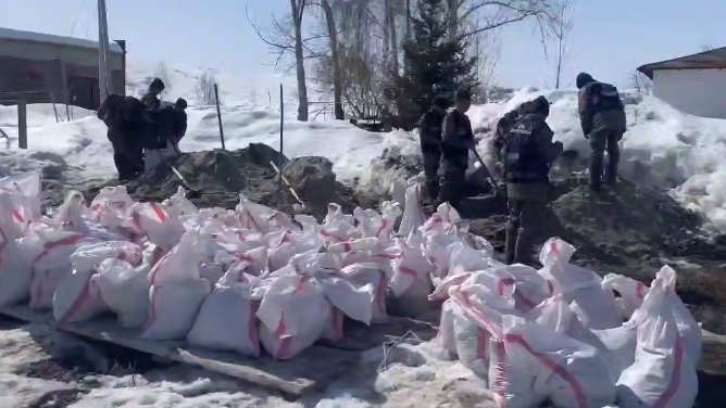 В Восточно-Казахстанской области проводят масштабные противопаводковые работы
