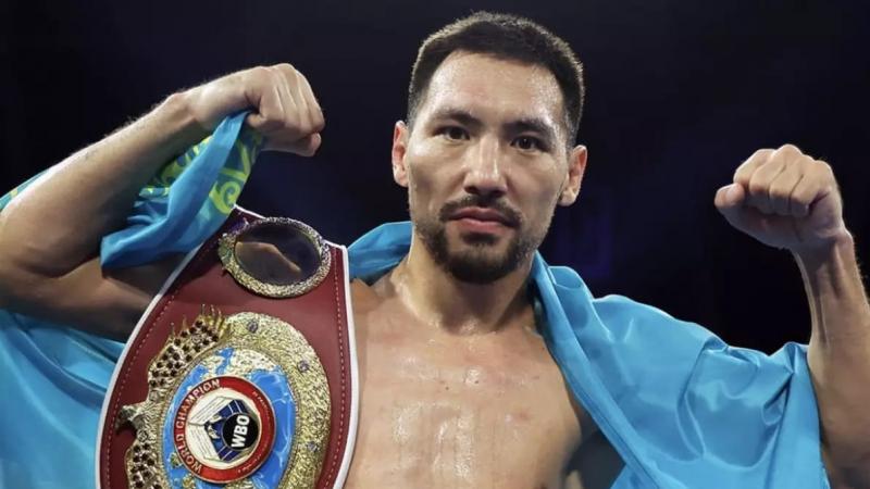Top Rank Жәнібек Әлімханұлын туған күнімен құттықтады