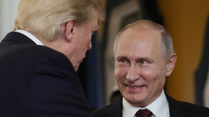 Трамп не обложил Россию тарифами, чтобы не мешать переговорам