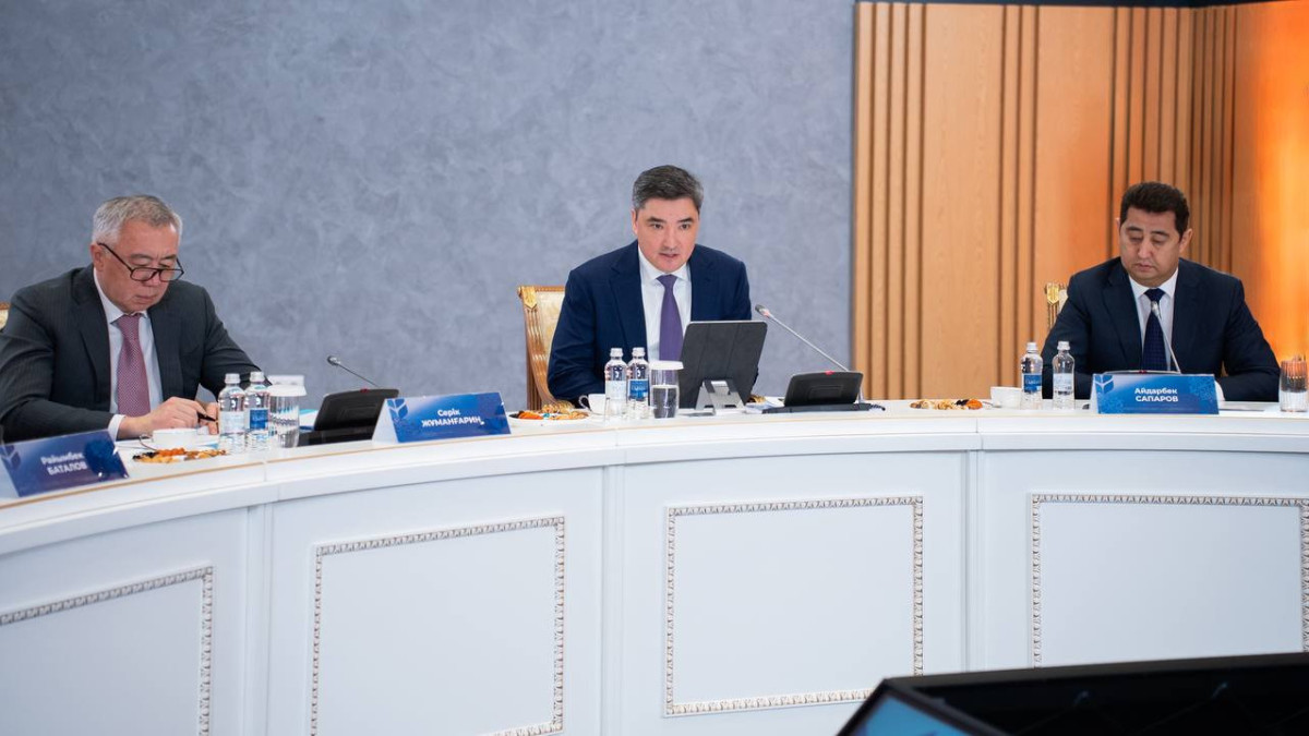 Бектенов: Казахстан должен стать лидером по глубокой переработке сельхозпродукции
