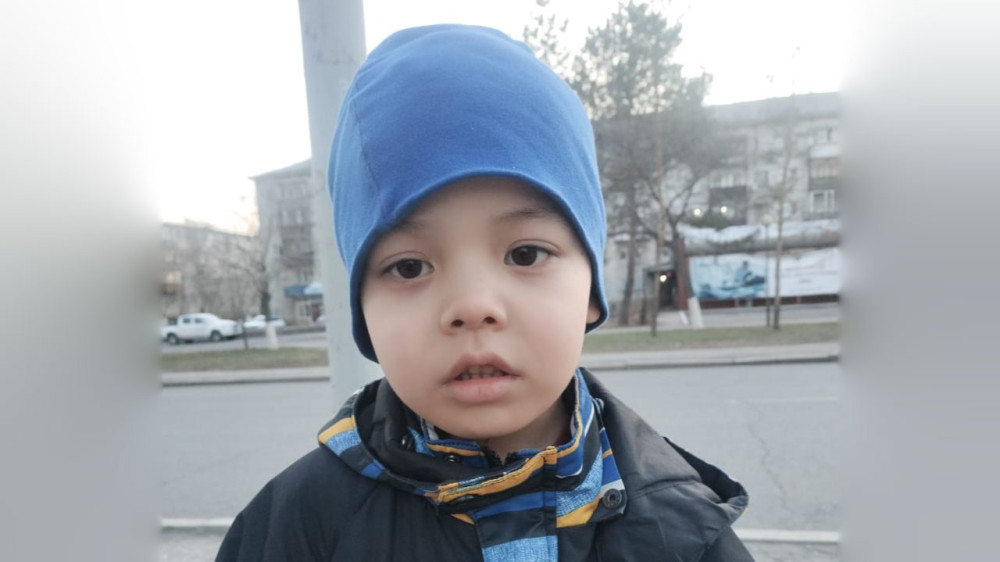 Полиция объявила в розыск родителей найденного малыша