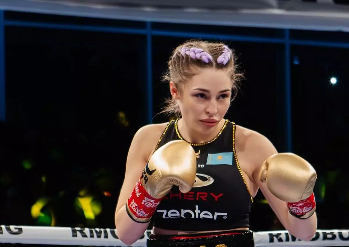 Ангелина Лукас Жәнібек Әлімханұлының Астанадағы жекпе-жегінен кейін үндеу жолдады