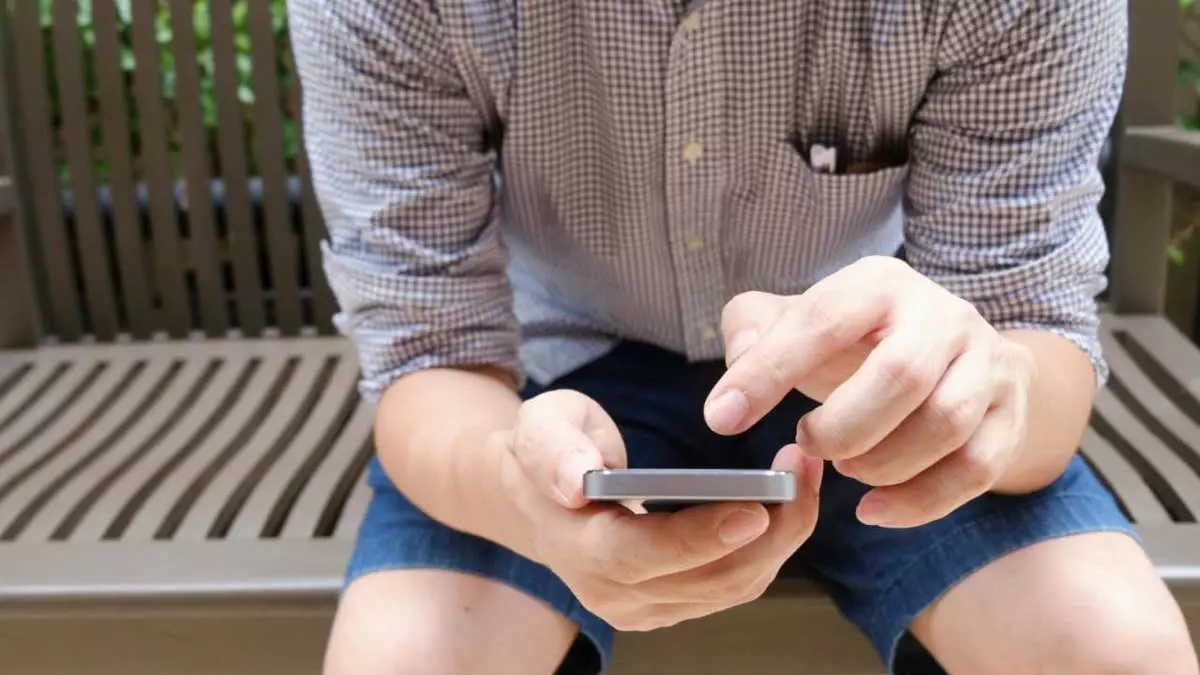 Функция Android предотвращает отображение чувствительного контента в Google Messages.