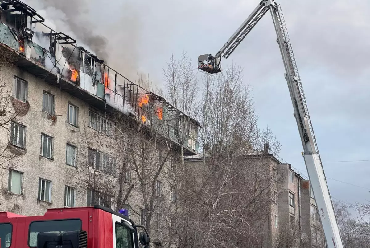 Пожар вспыхнул в общежитии в Астане