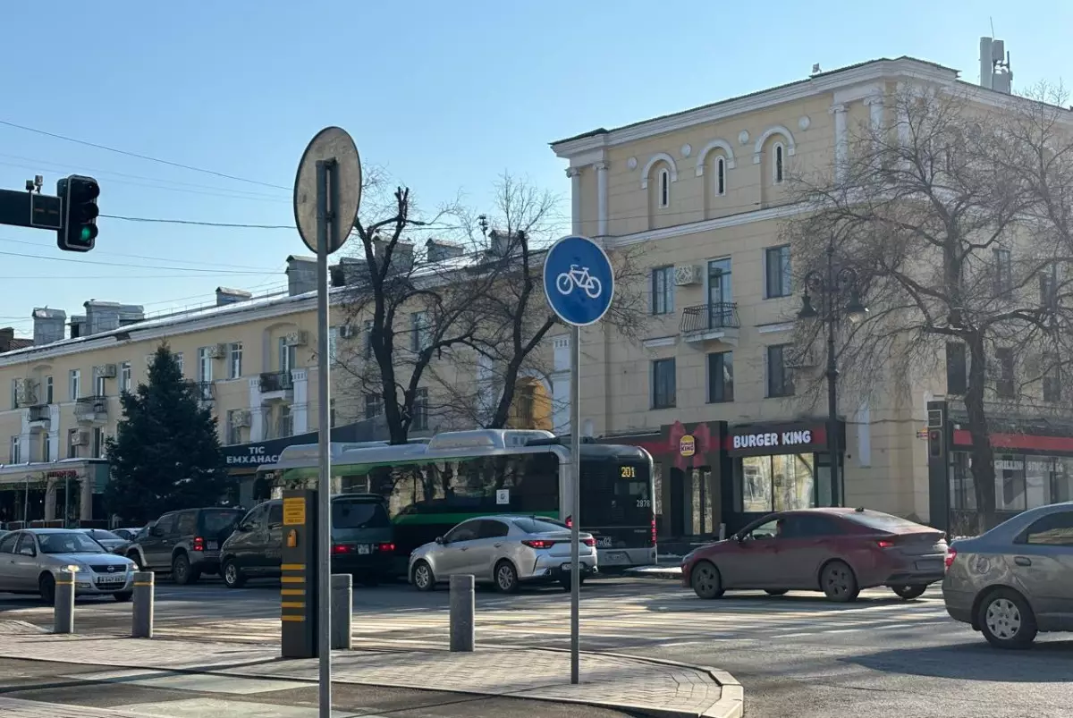 Движение по улице Курмангазы ограничат в Алматы