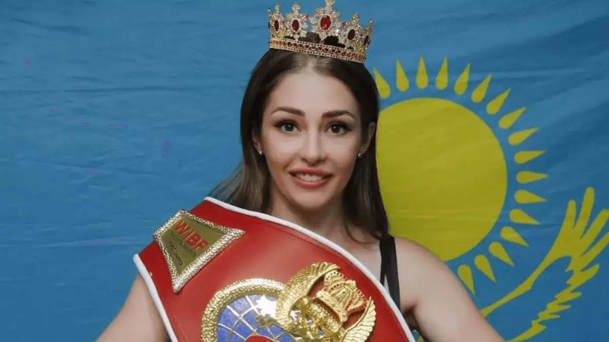 Ангелина Лукас анонсировала бой за звание абсолютной чемпионки мира
