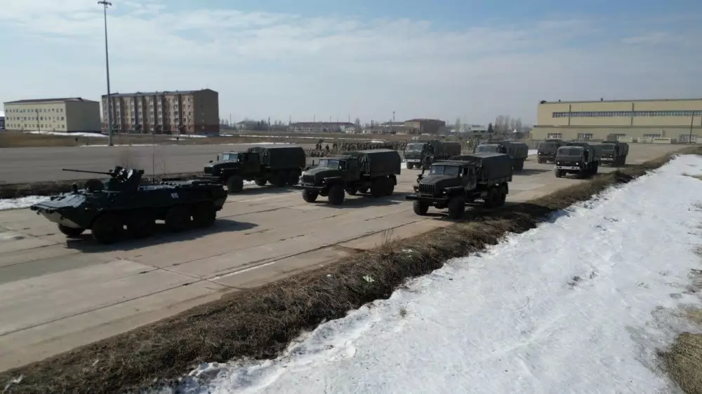 Қорғаныс министрлігі Астанада жолдар жабылатынын ескертті: қай көшелер?