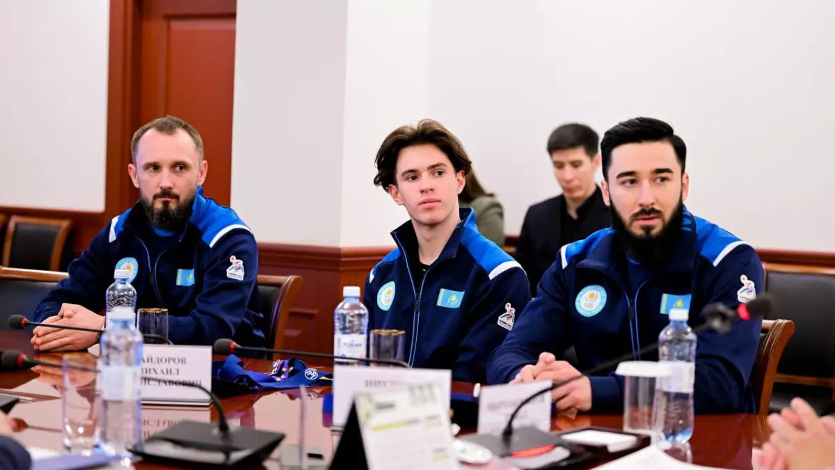Мырзабосынов Милан Олимпиадасына дайындық аясында үздік спортшылармен кездесті