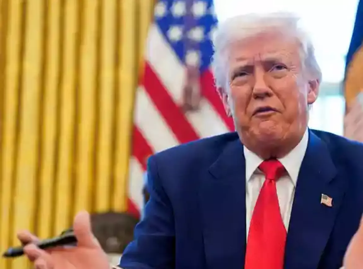 Трамп повысил пошлины для Китая до 145 процентов