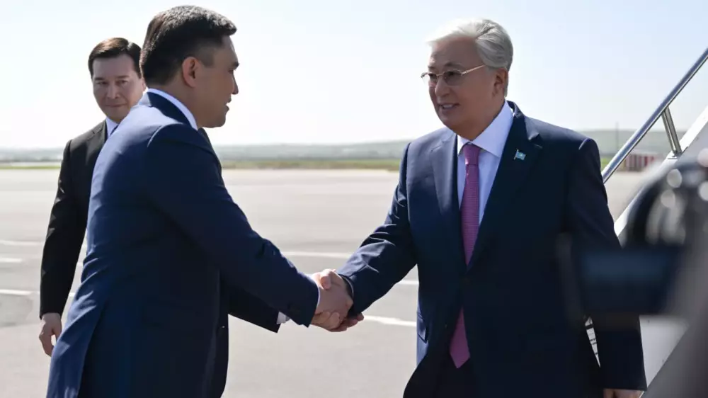 Токаев прибыл в Шымкент