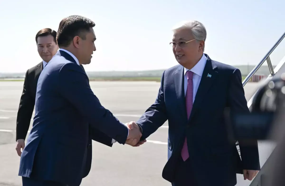 Президент Касым-Жомарт Токаев прибыл в Шымкент