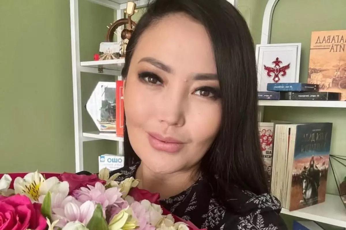 «Ауырсаң қуан, о дүниеге таза болып кіресің»: Жанат Бақыт жазбасымен елді ойландырып қойды
