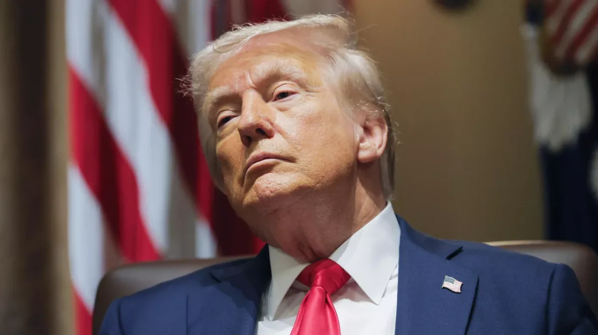 Трамп продлил на год пакет санкций против России
