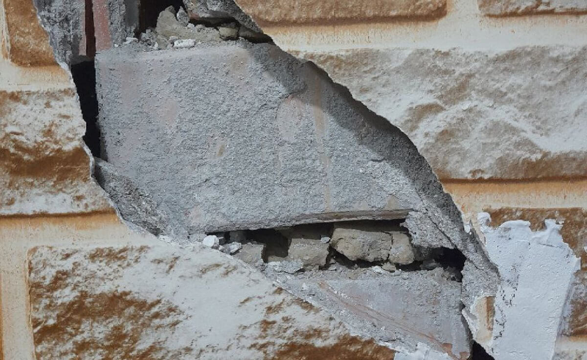 Землетрясение в Таджикистане: пострадали дома и школа