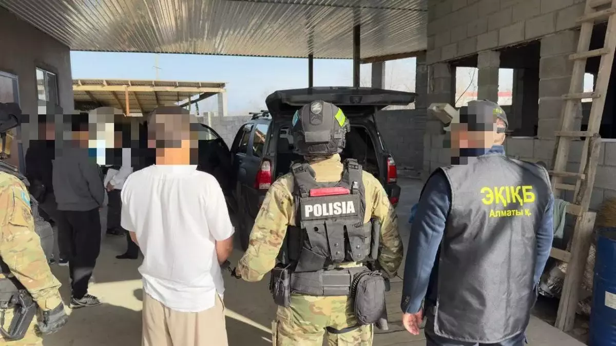 Алматыда тыйым салынған діни әдебиеттер тәркіленді