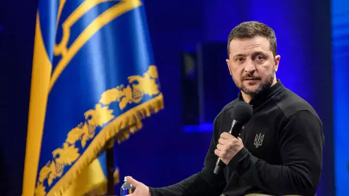 Зеленский призвал Трампа приехать в Украину