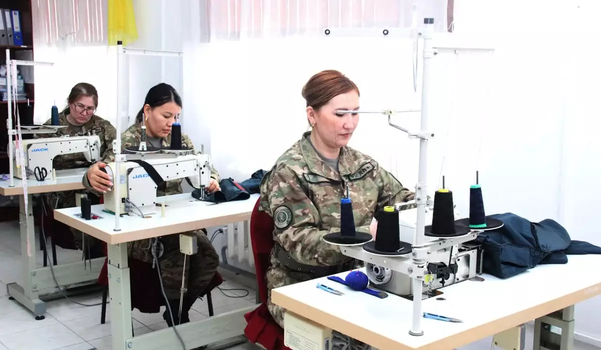 Жеңіс күніне арналған шеру: Ұлттық ұланның 400-ден астам жауынгеріне салтанатты киім әзірленіп жатыр