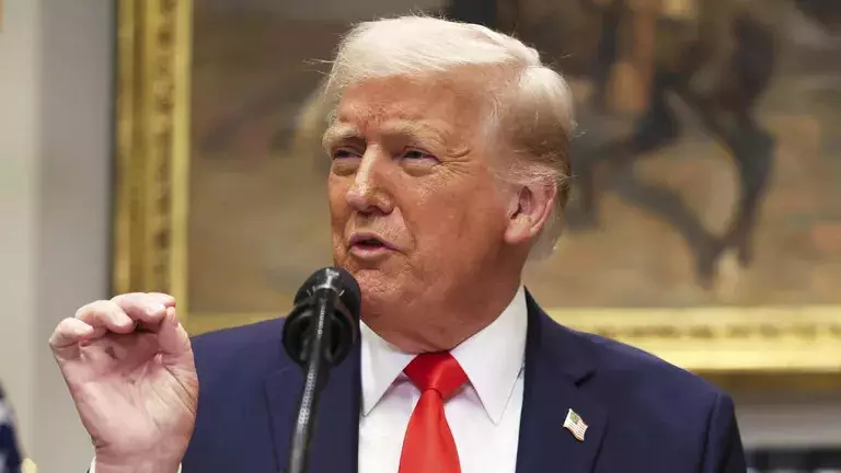 Дональд Трамп Украинадағы қақтығысқа кінәлі үш тұлғаны атады