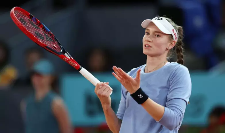 Елена Рыбакина пострадала из-за скандала с тренером