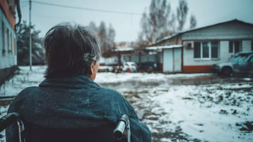 Қарттарды ұрып-соғып, суықта далада ұстаған: атышулы іс қалай аяқталды?