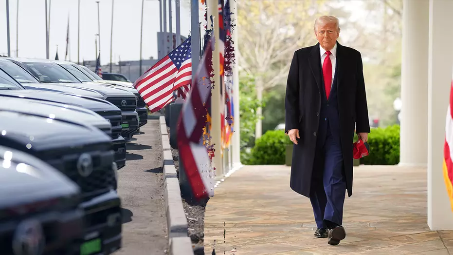 Дилеры автомобилей принимают меры, чтобы снизить влияние тарифов Трампа на автомобили с помощью инструментов искусственного интеллекта.
