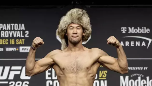 Рахмонов отказался от боя за титул: в UFC назвали виновника