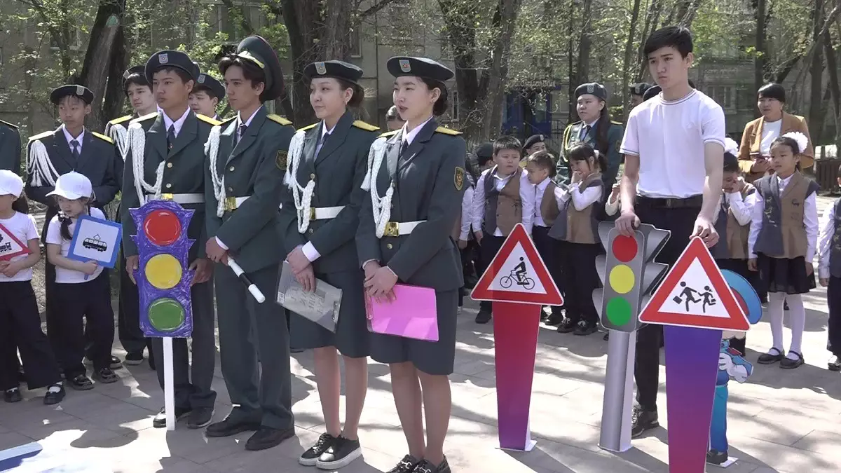 В Алматы сначала года свыше 400 подростков пострадали в ДТП