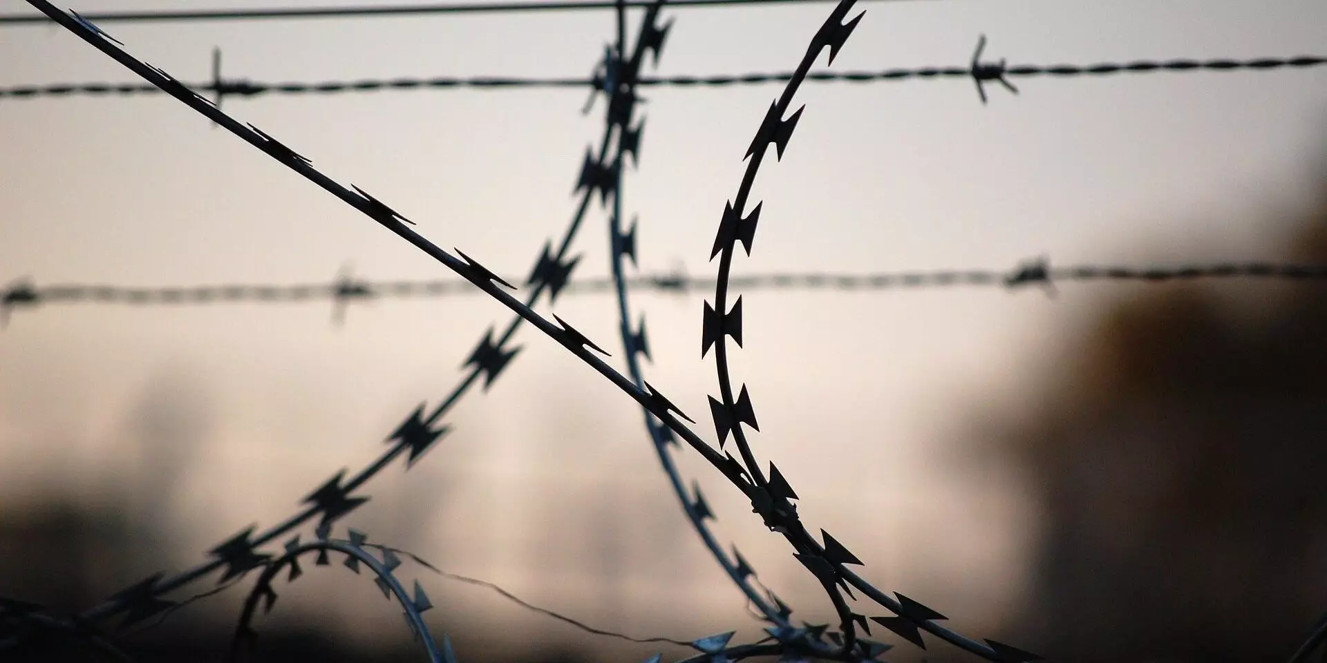 The Independent: несколько тюрем во Франции подверглись нападению и поджогам