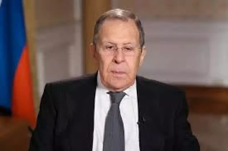 "Ввергает в хаос" - политолог о заявлении Лаврова в отношении Токаева