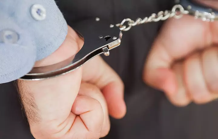 Астанада Білім басқармасындағы бөлім басшысы бес жылға сотталды