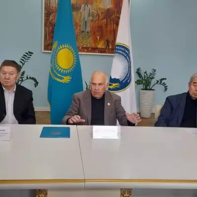 В Усть-Каменогорске состоялся турнир ветеранов по “Тоғызқұмалақ” в честь 80-летия Победы