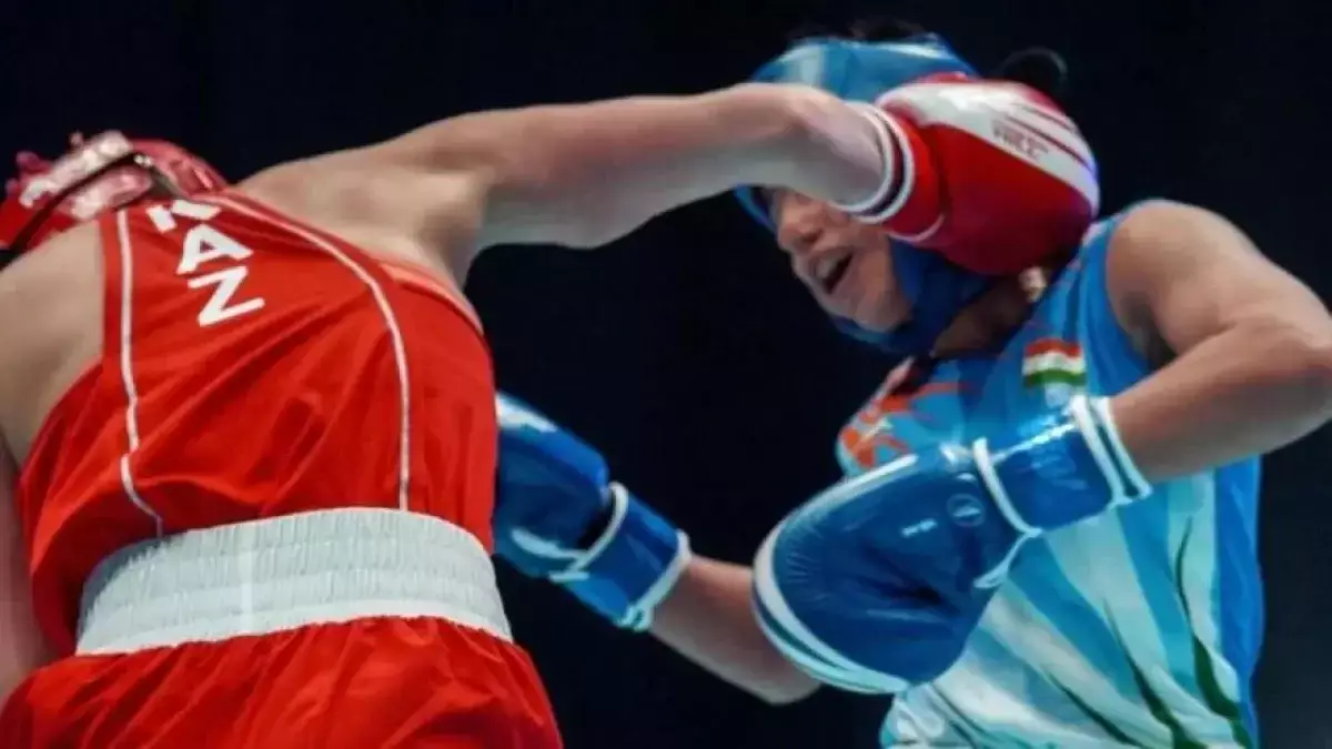 Казахстанец победил чемпиона России на турнире в Баку