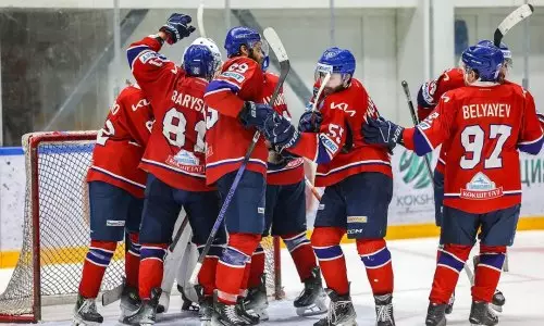 Полный разгром в финале определил чемпиона Казахстана по хоккею