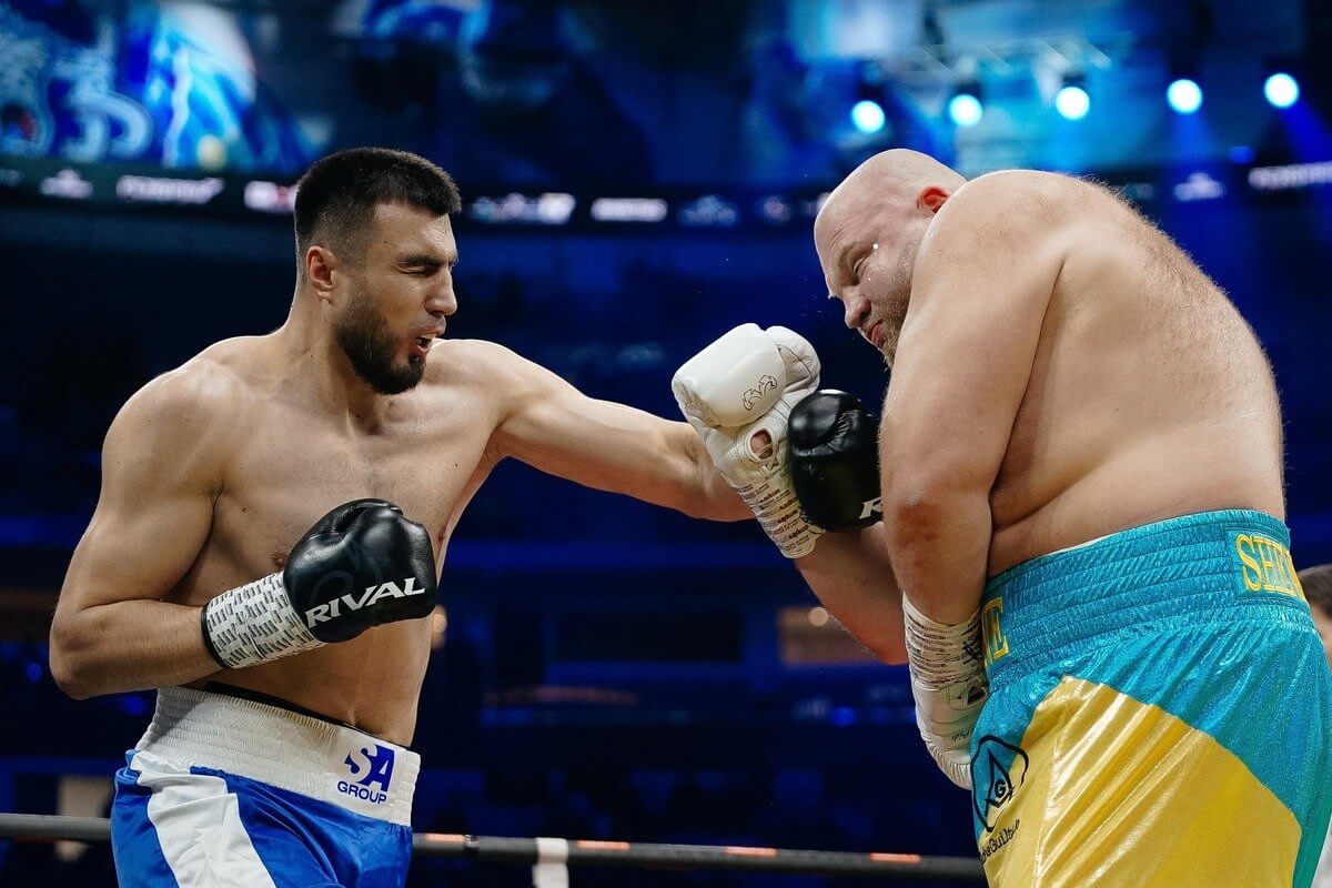 Узбекский нокаутер Джалолов получил новое место в рейтинге WBC