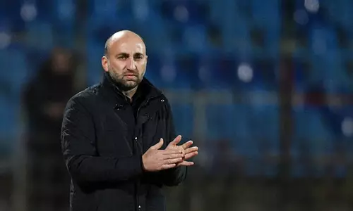 Экс-наставника сборной Казахстана представили в новом клубе