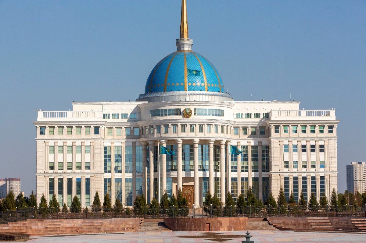 Токаев принял председателя Мажилиса Ерлана Кошанова