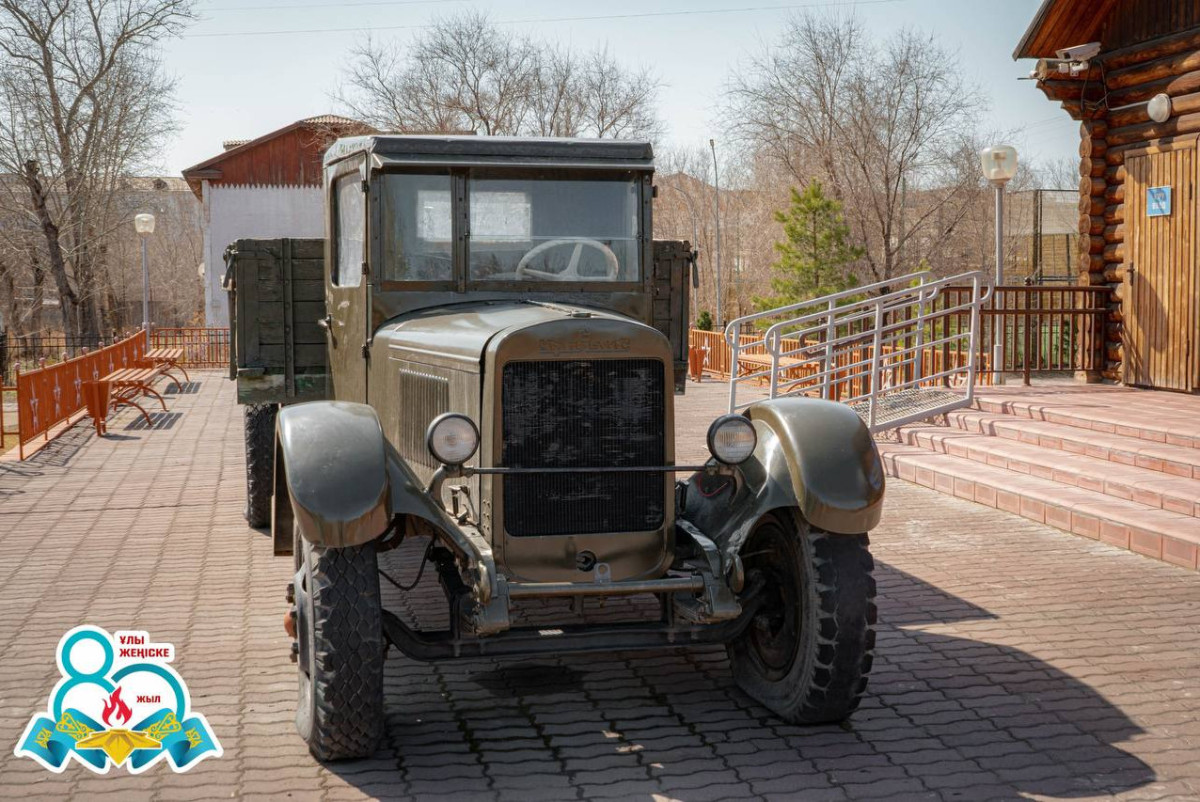 Т-34, гаубица и самовар Маншук Маметовой: уникальные экспонаты выставили в Павлодаре