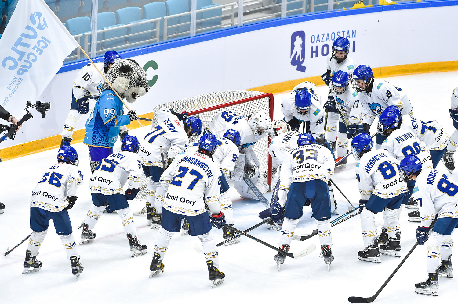 UTLC Ice Cup. Барыс жартылай финалда бақ сынайды