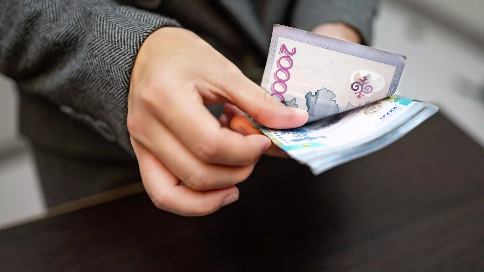Временные убытки пенсионных накоплений казахстанцев: что происходит с активами ЕНПФ? - новости на Lada.kz 16.04.2025