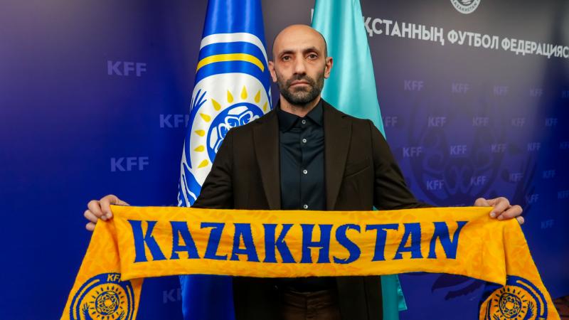 Әли Әлиев- Қазақстан ұлттық құрамасы бас бапкері